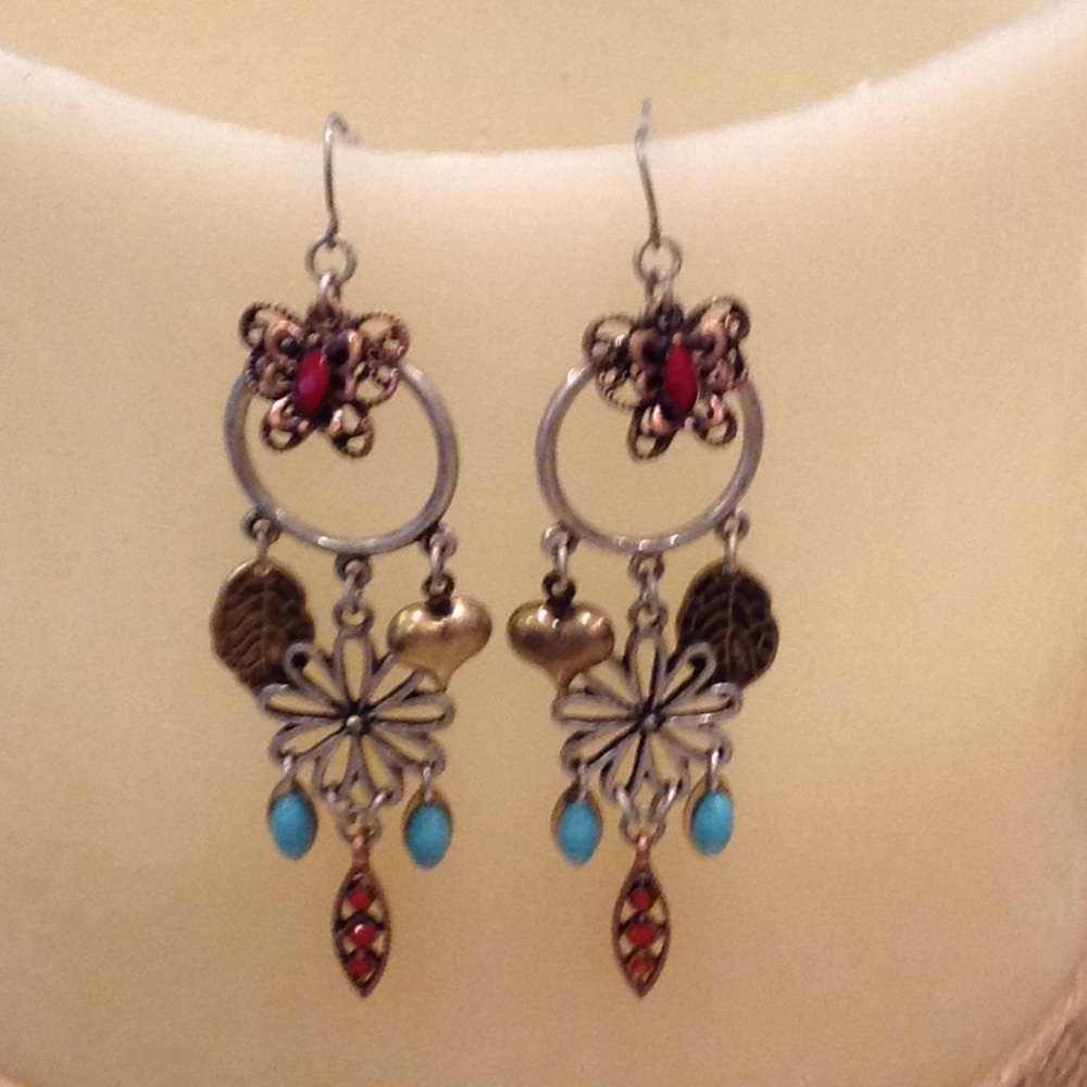 Dangling chandelier silver and turquoise earrings
